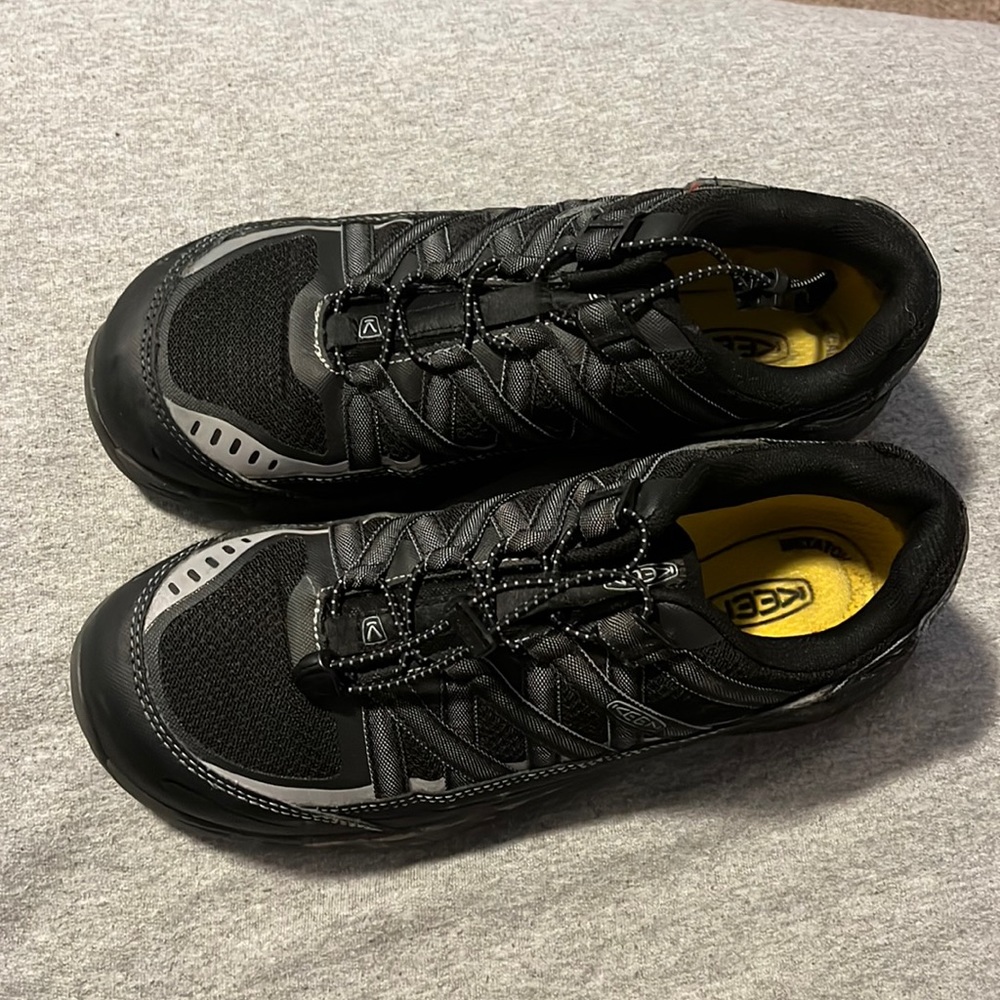 1017070 Black Asheville At ESD Mens Keen Work Shoes Size 10